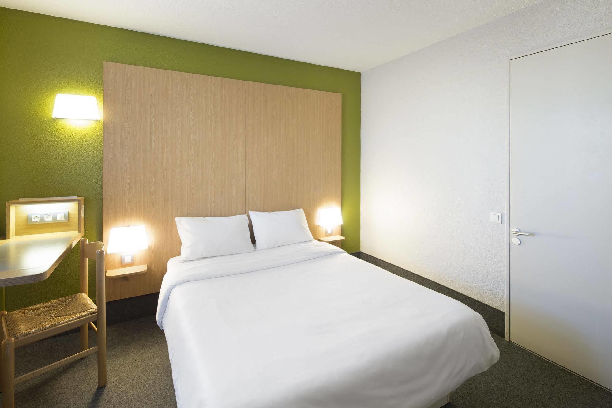 B&B HOTEL Strasbourg Nord Artisans Vendenheim Exterior foto